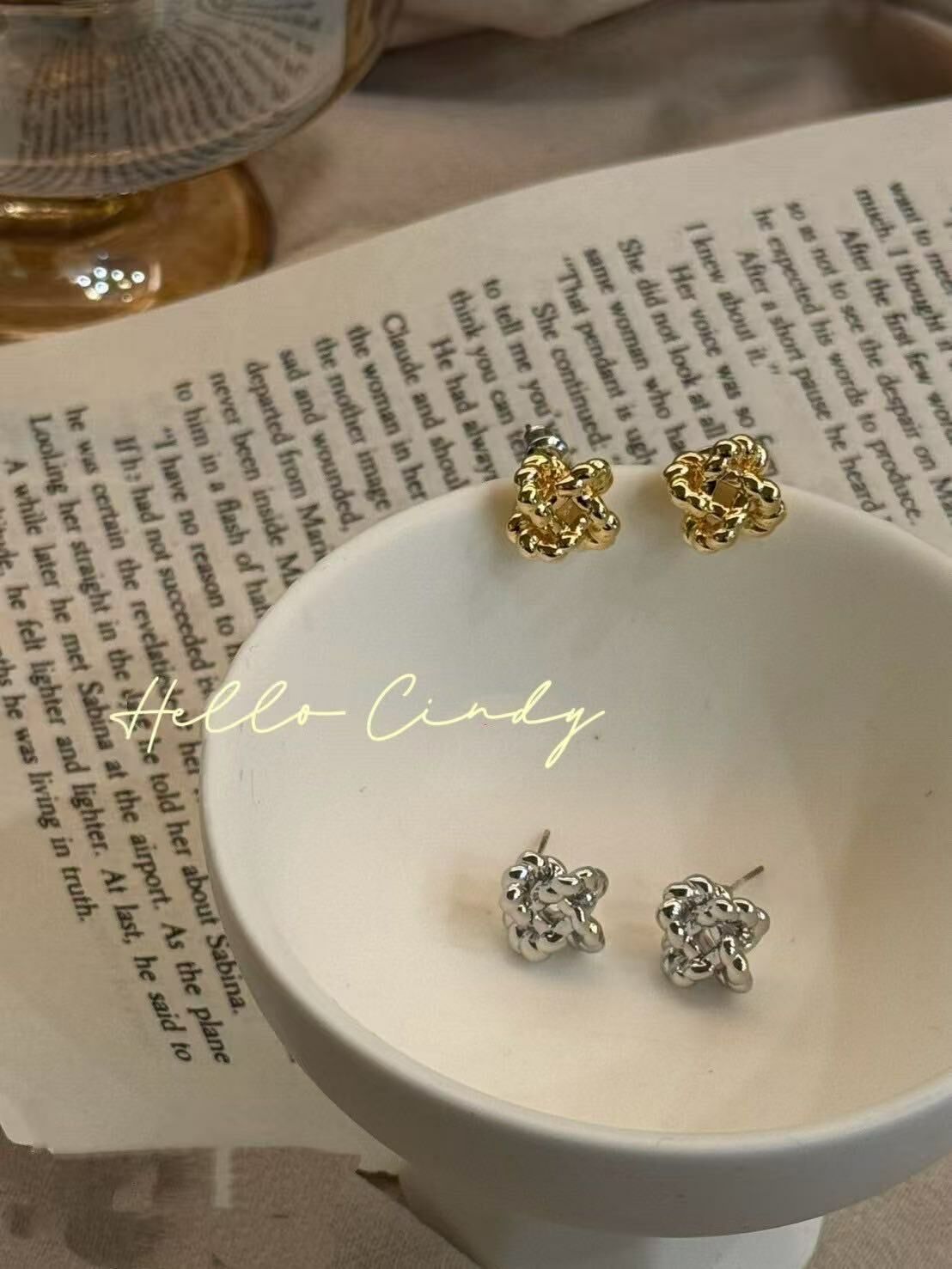 N04035 現貨-正韓立體麻花扭結耳環（耳針）