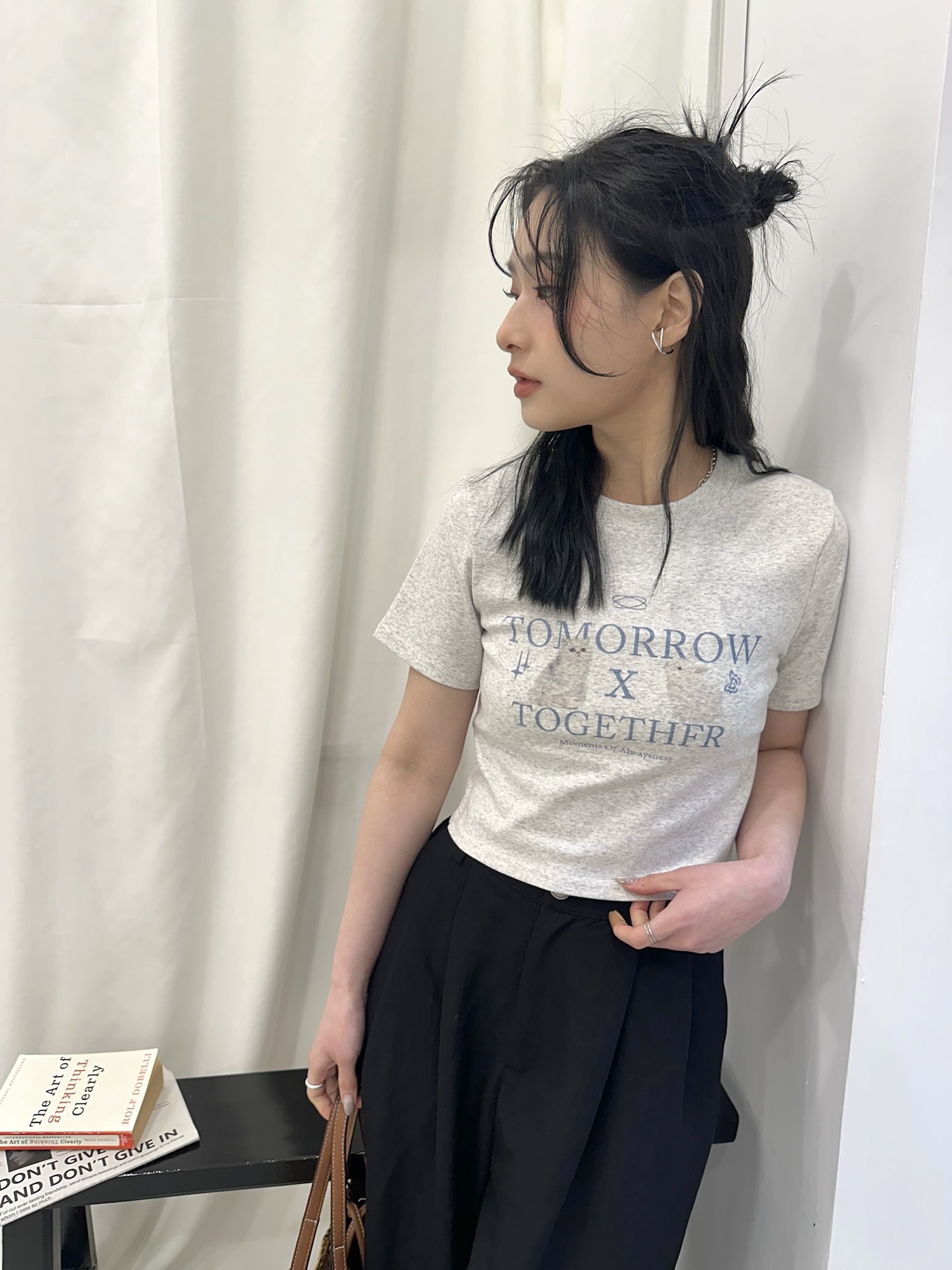 手臂修飾萌寵新成員短Tee