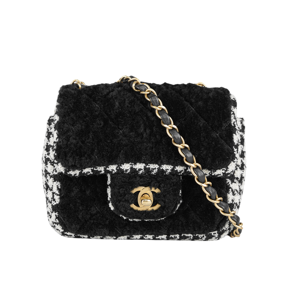 【CHANEL】金色CC Logo 菱格紋小羊皮迷你口蓋包/方胖包