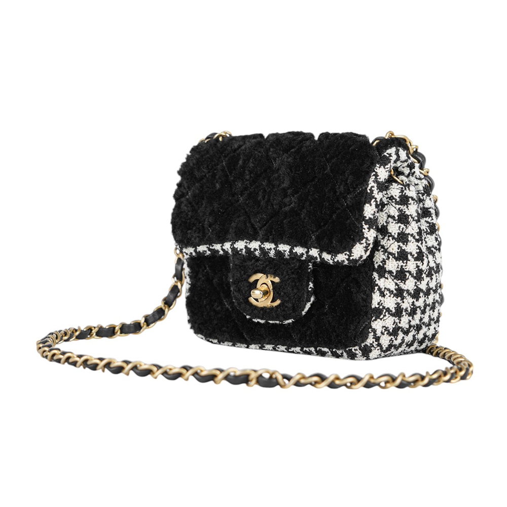 【CHANEL】金色CC Logo 毛呢千鳥格紋迷你口蓋包/方胖包(黑色/白色) 30252930