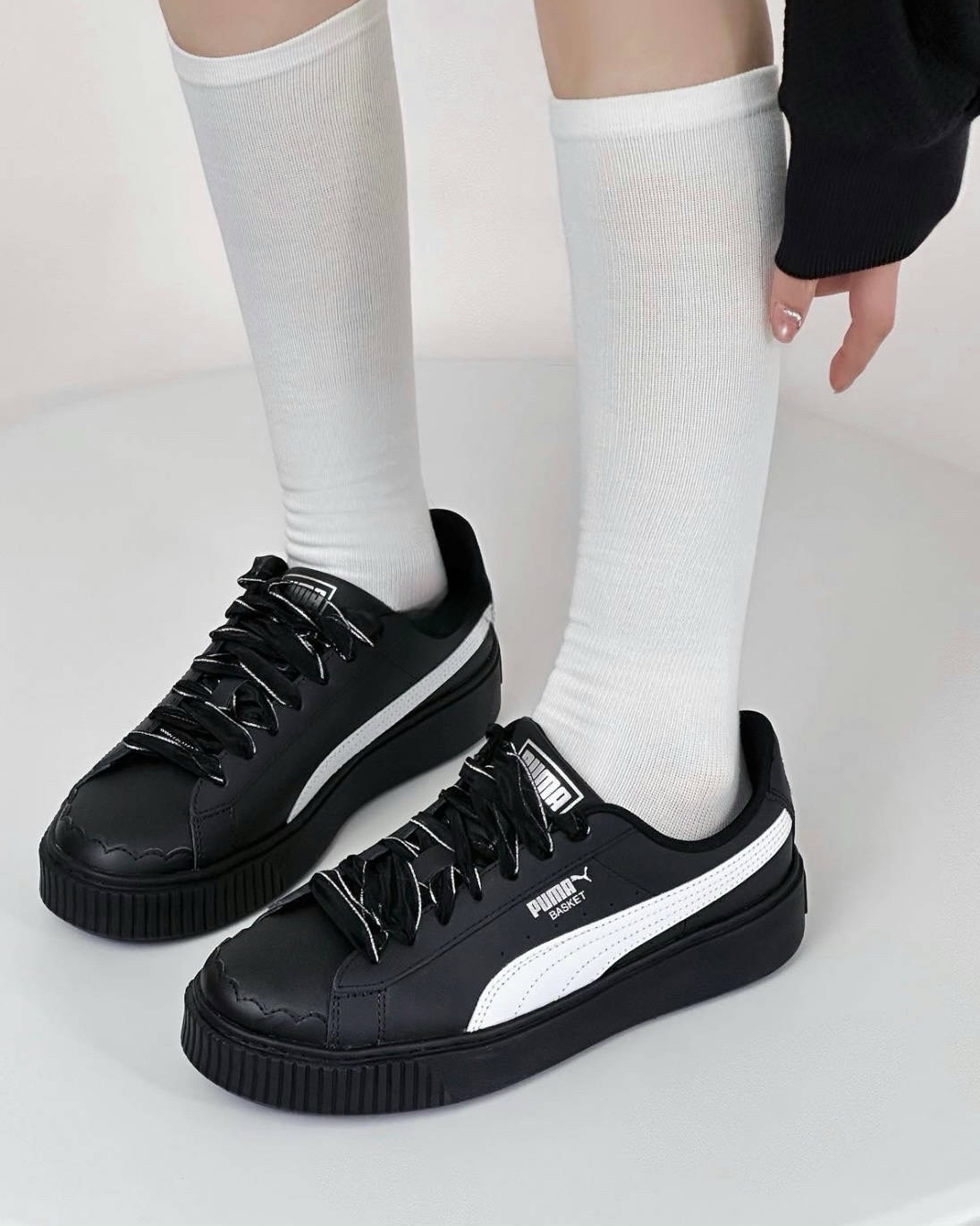 PUMA Mostro 板鞋 緞帶 花邊 小厚底 甜酷黑