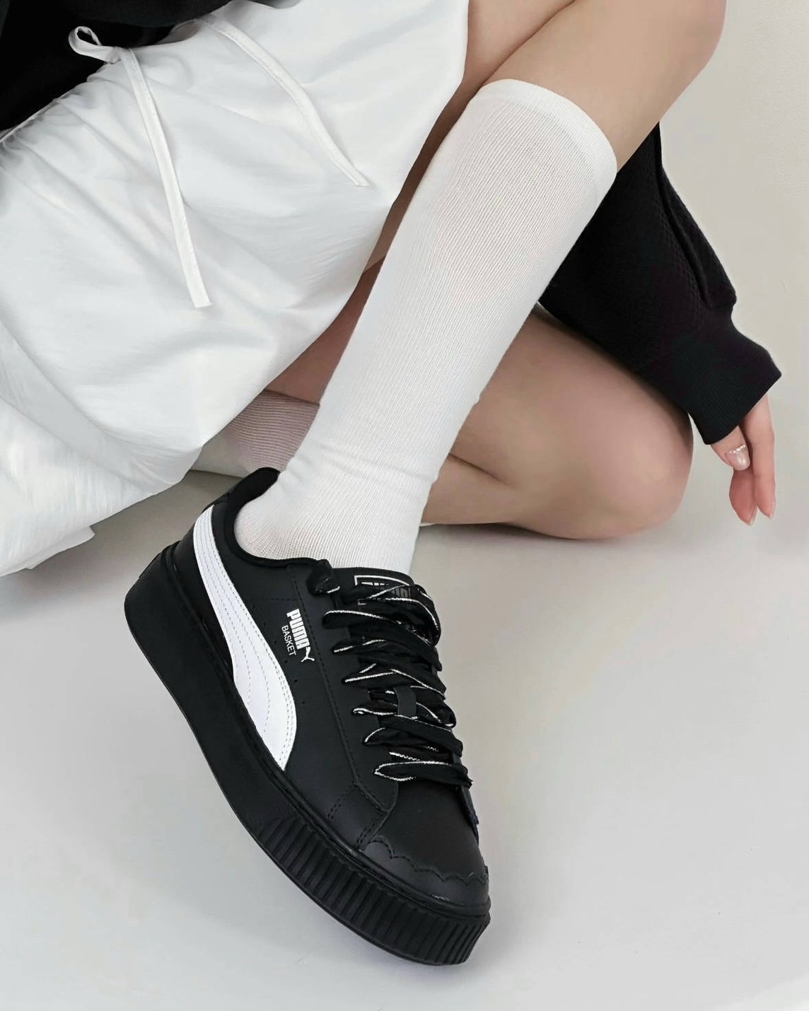 PUMA Mostro 板鞋 緞帶 花邊 小厚底 甜酷黑