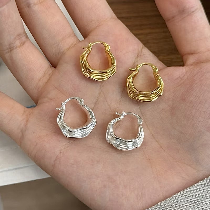 French巴黎女人”浪漫金屬線條耳釦釘