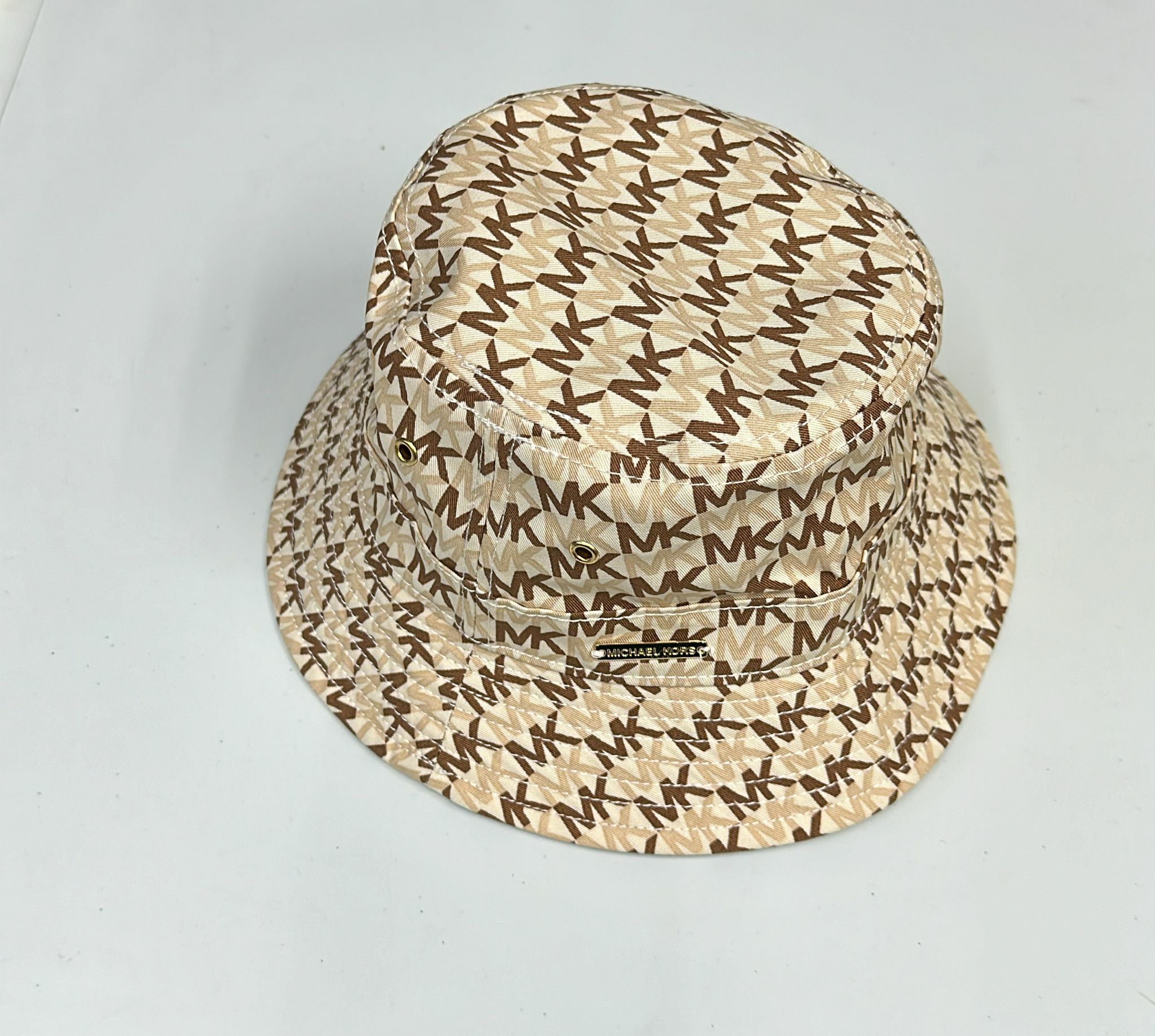 Cd3950**