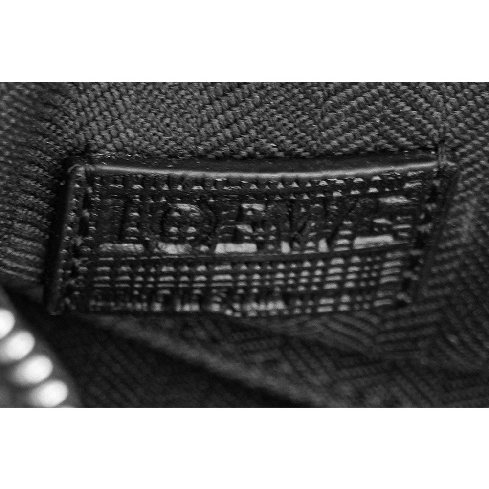 【LOEWE】Goya 木紋牛皮手提公事包(黑色) 03 17 10