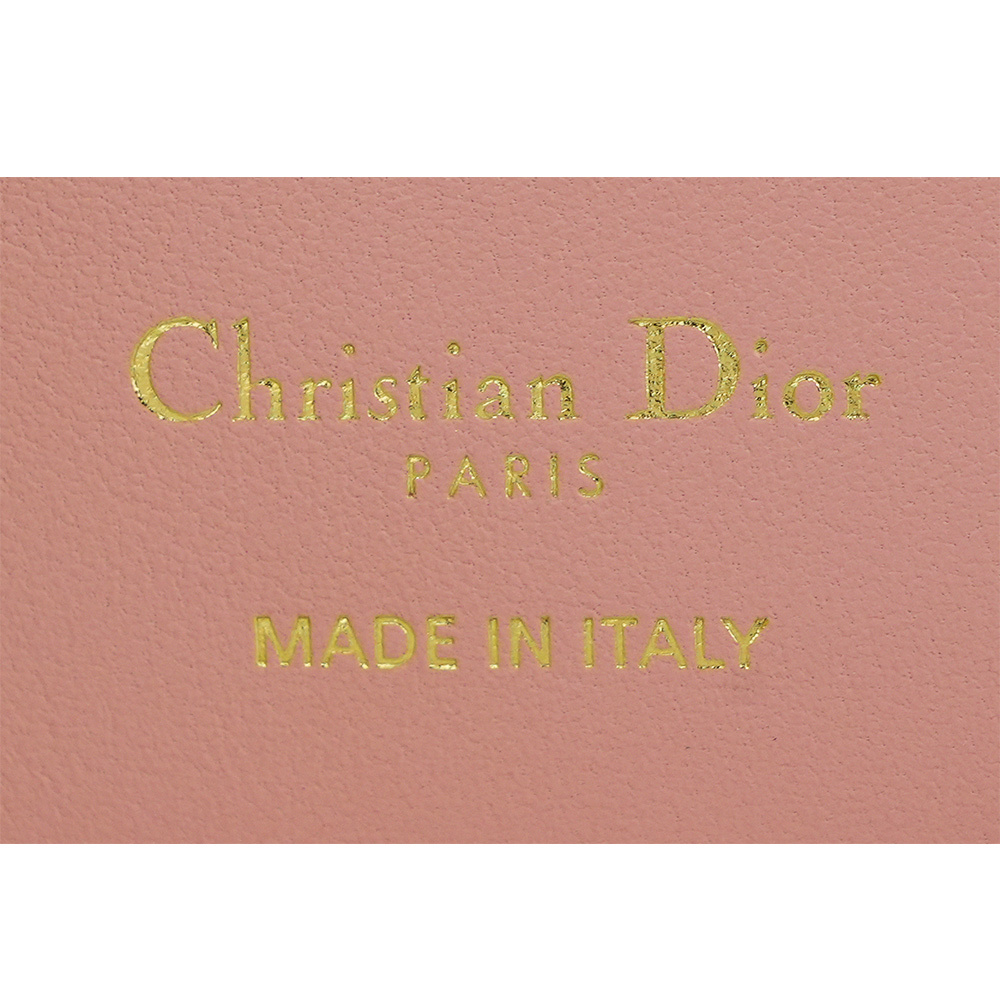 【CHRISTIAN DIOR】Caro Dahlia 小牛皮籐格紋內拼色釦式二折短夾(粉色)S5226UBWX_M03I