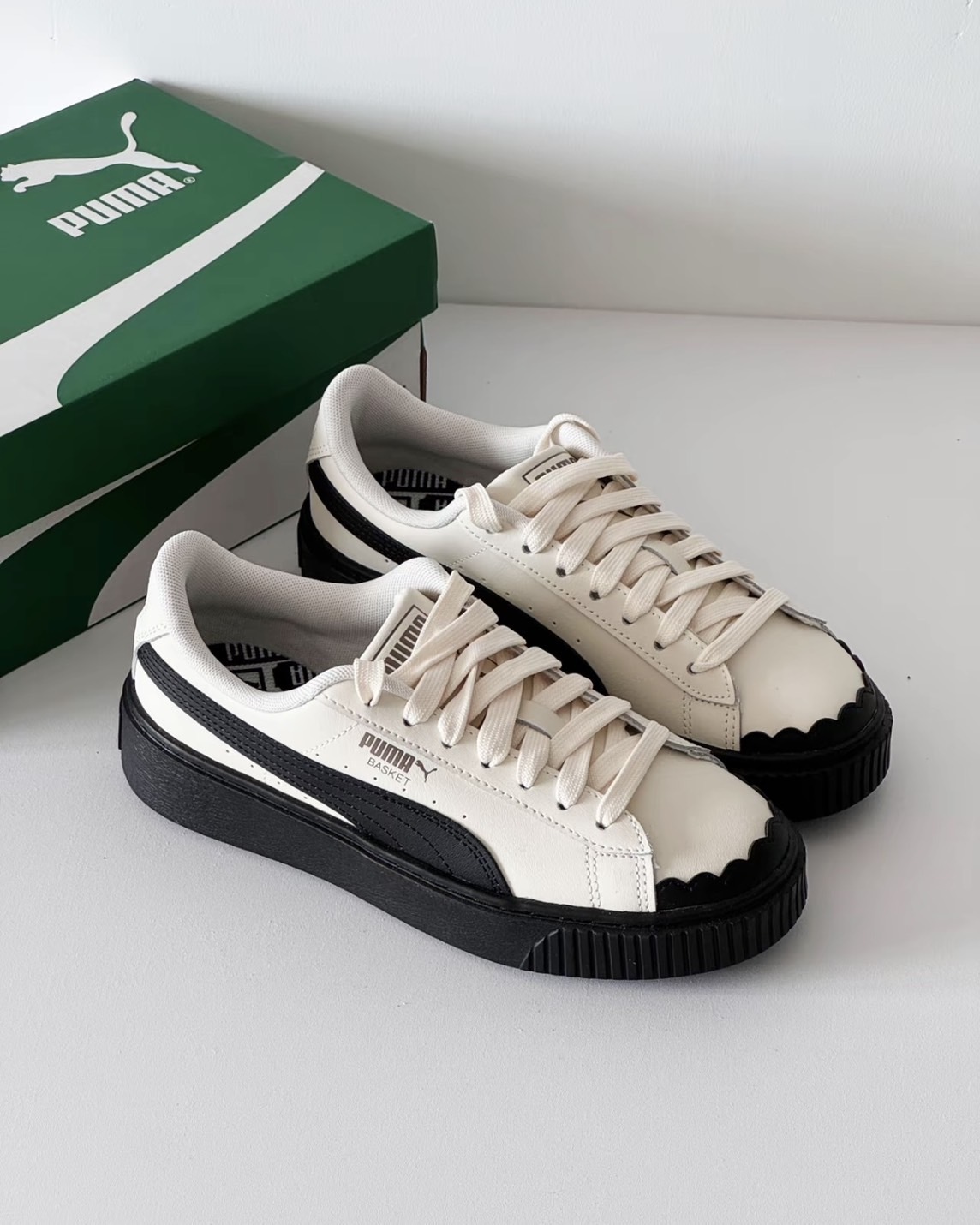 【現貨】Puma Platform 板鞋 花邊 黑底 oreo奶白