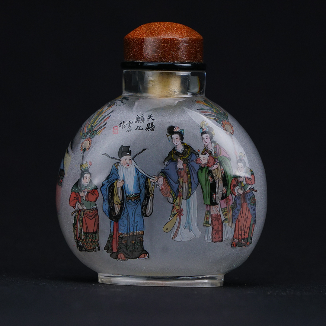 天賜麟兒鼻煙壺 麟祥降世寄寓吉兆福澤與家族傳承