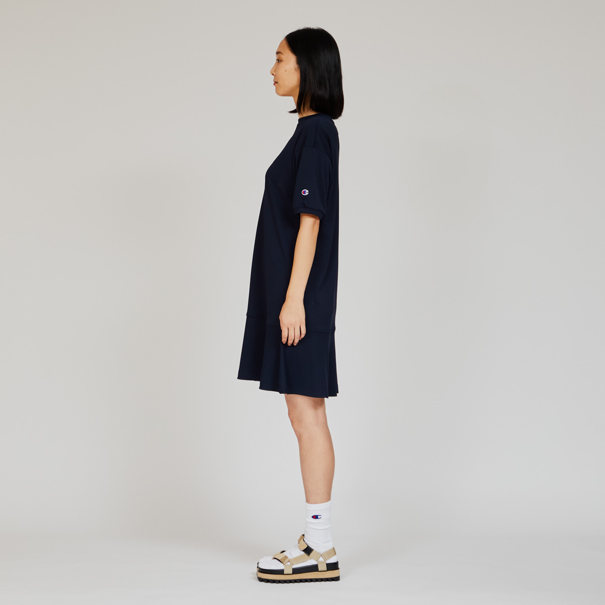 女款- CASUAL機能 小C 刺繡 拼接洋裝-深藍色（CW-B319-386）