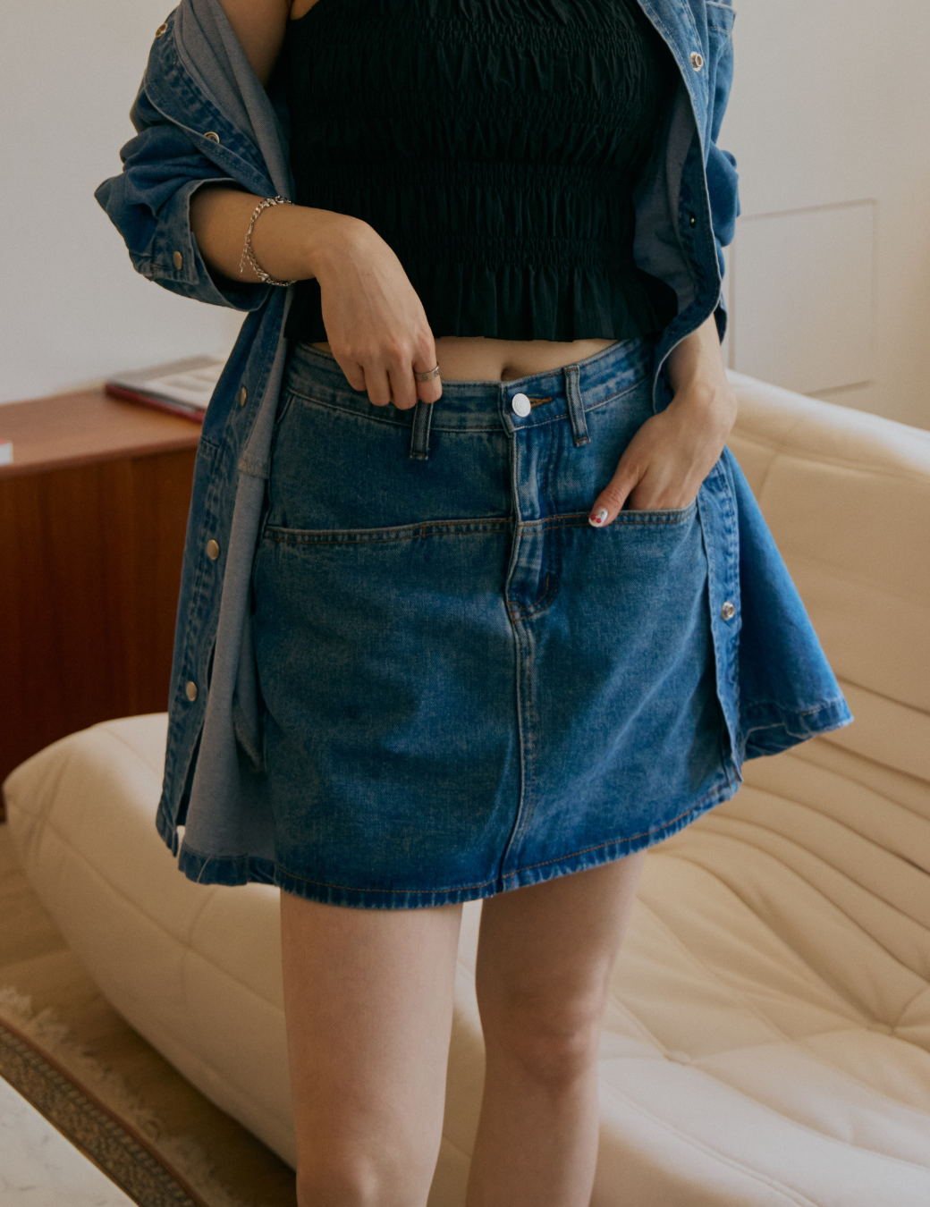 刷白設計斜口牛仔短裙（4尺寸）