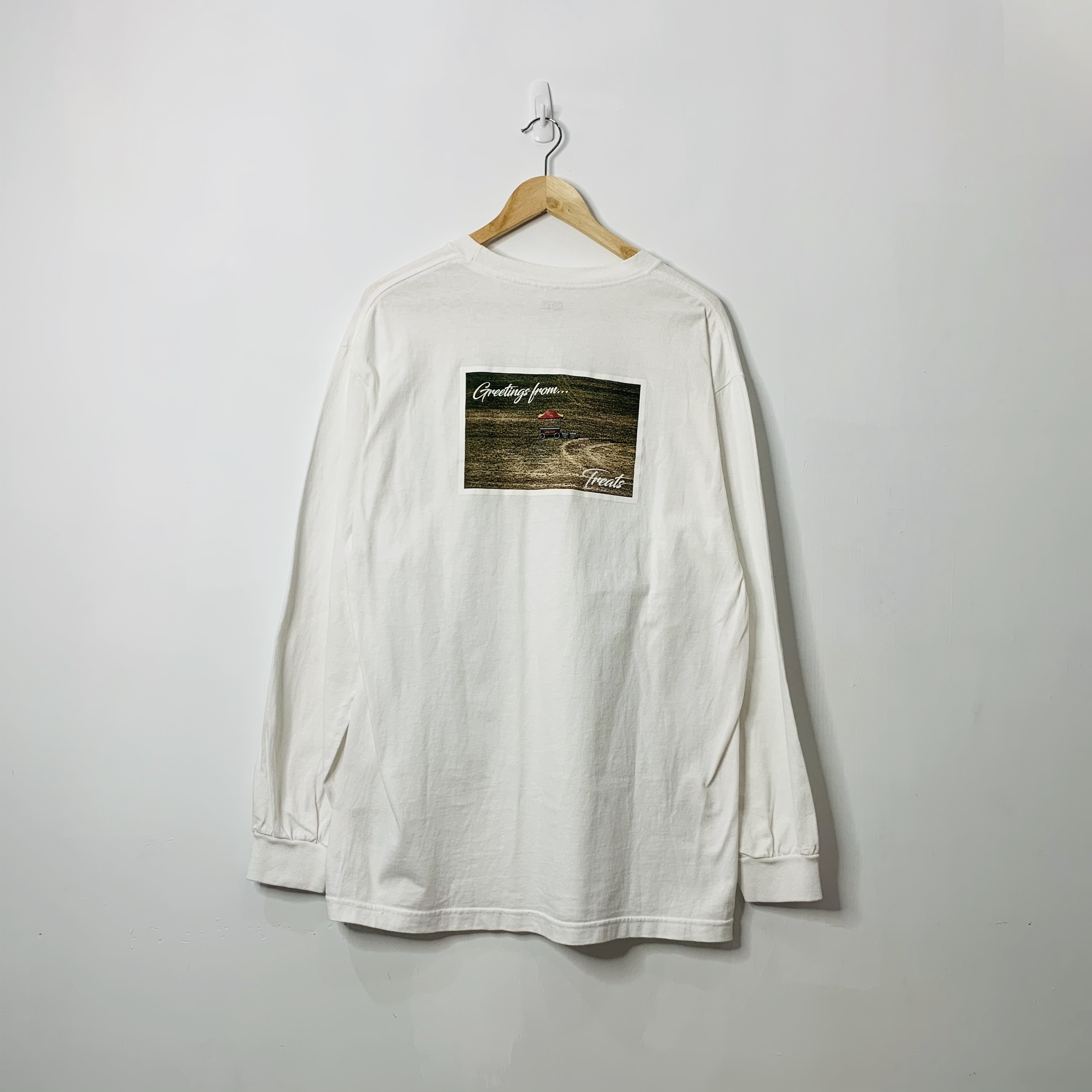 KITH Treats "The Heat" Ice Cream & Popcorn Shirt SIZE L