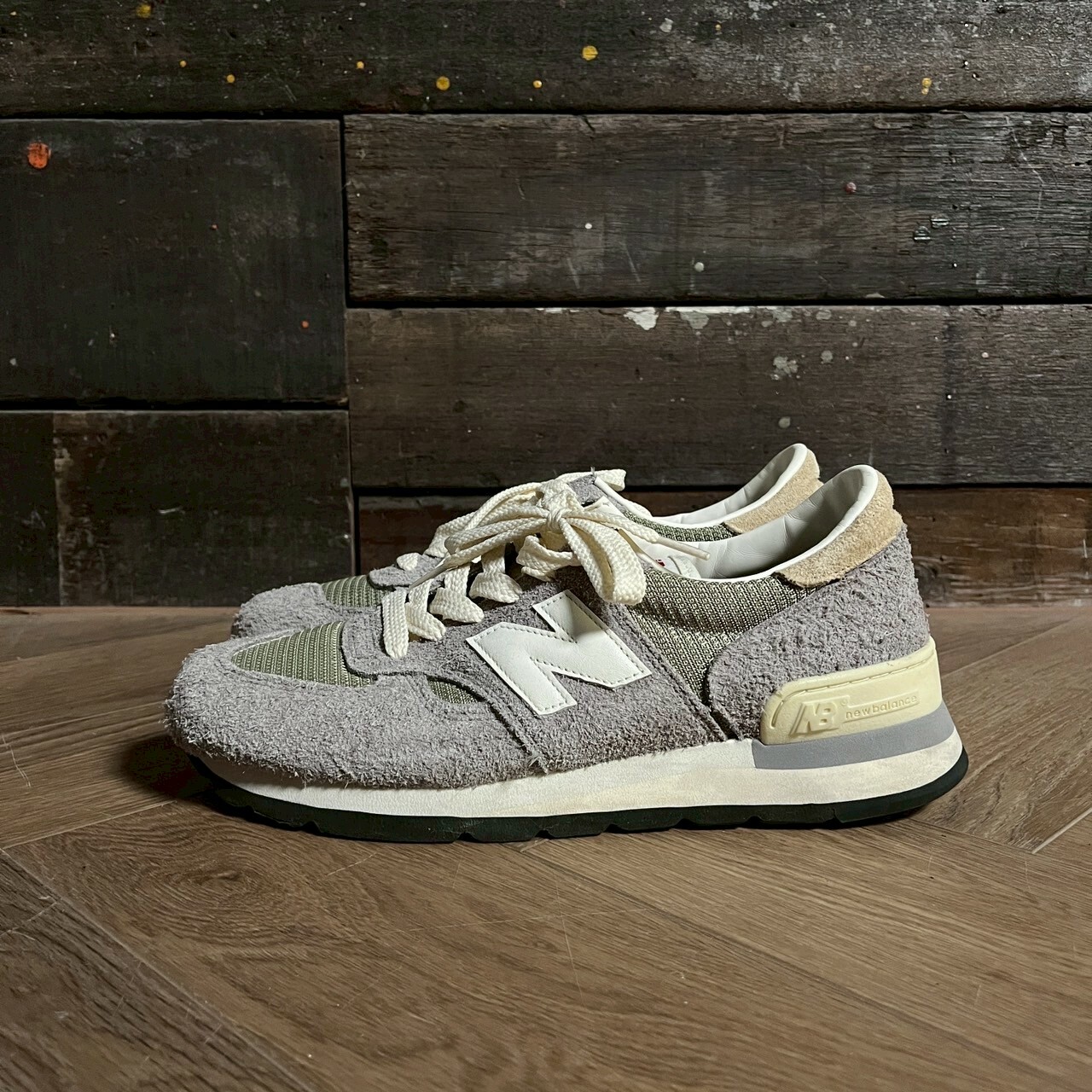 NEW BALANCE X TEDDY SANTIS 990 V1 SIZE 27.5CM