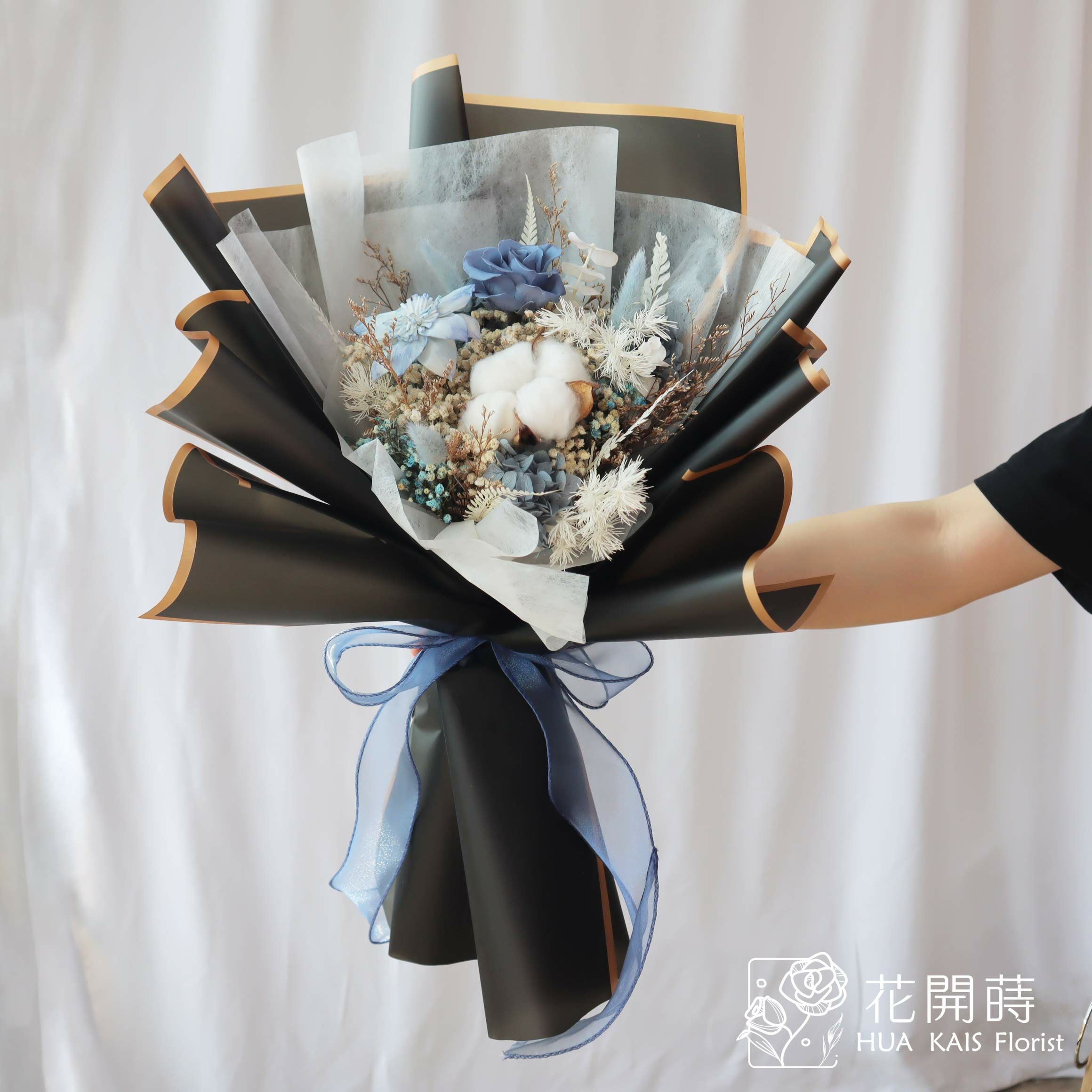 永生花束|奢華藍永生花束(L)|大型花束|永生花|情人節花束|畢業花束|母親節花束