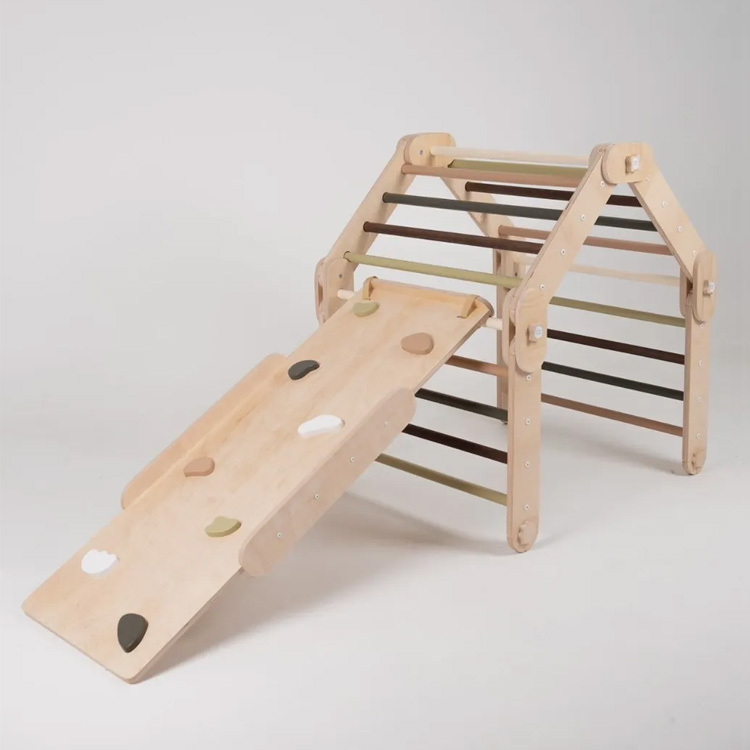 單入組木色攀爬架+木色攀岩溜滑梯x1