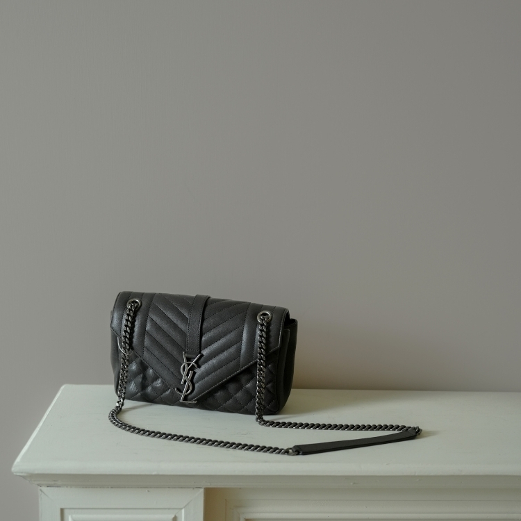 YSL 翻蓋鏈條信封包
