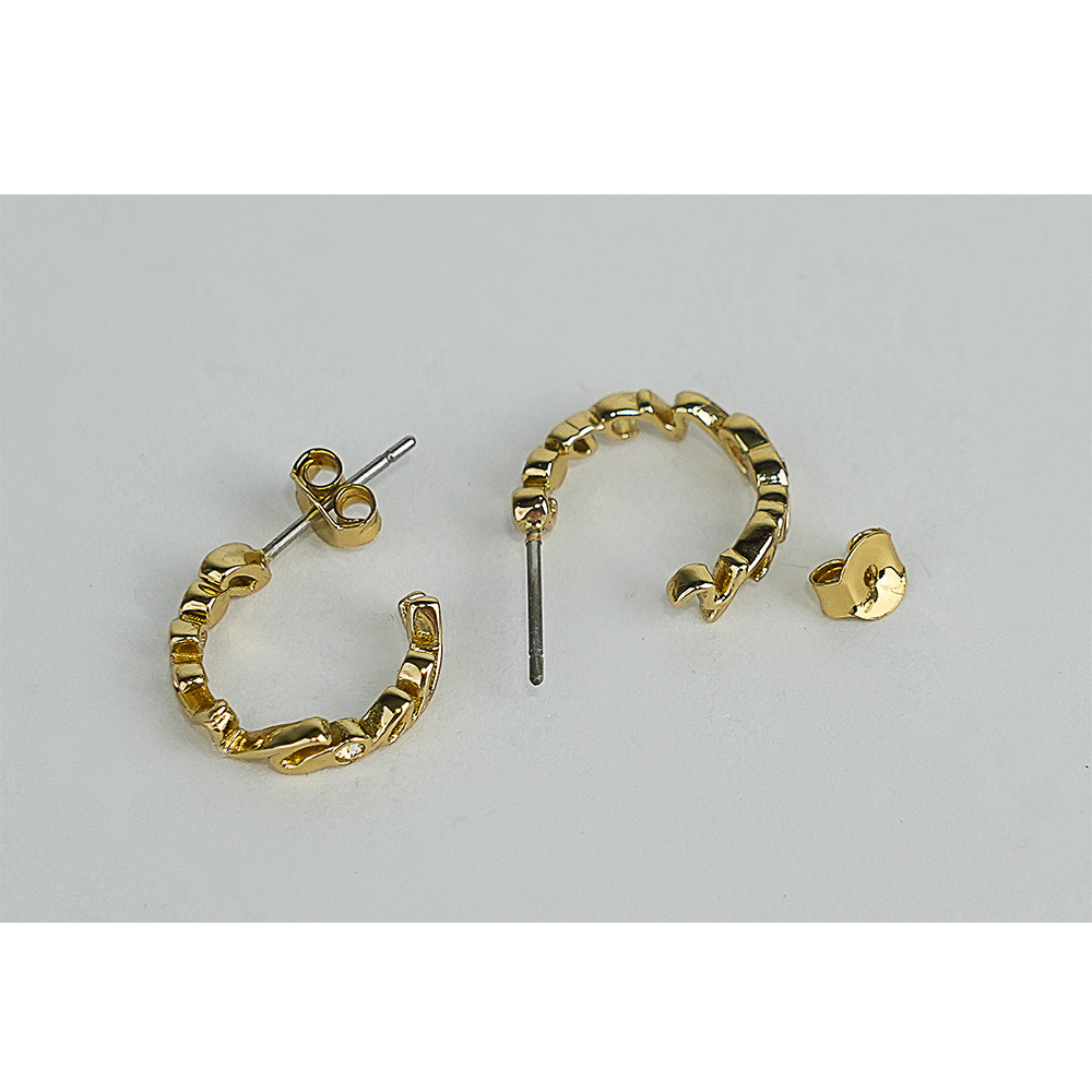 【COACH】Script 草寫標誌小型圓弧針式耳環(金色)CAH41 GLD