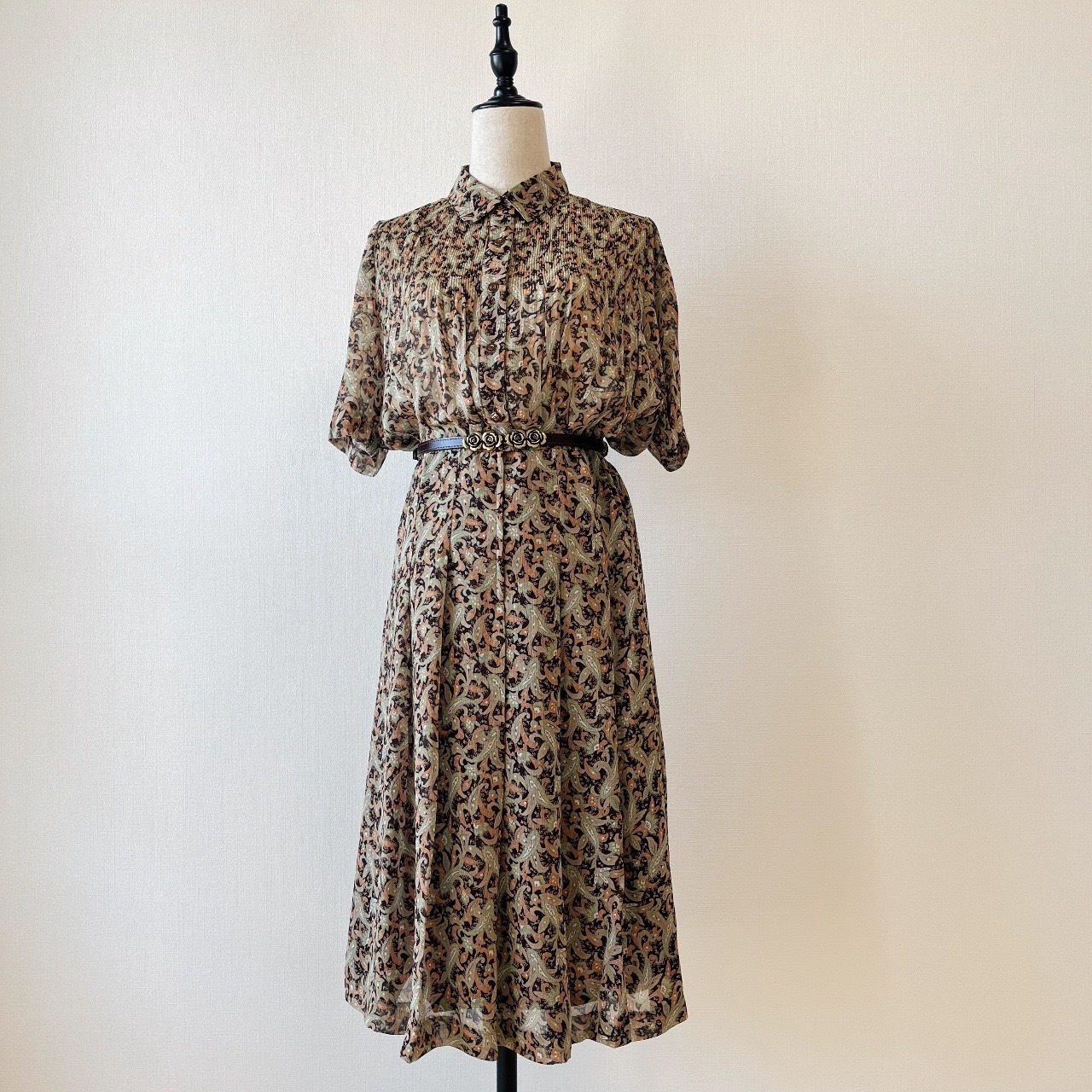 綠色雪紡質腰果花連身裙