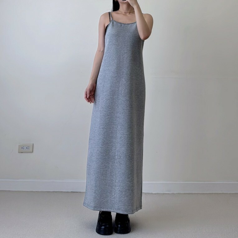 闆娘推推微削肩性感長洋（現貨）