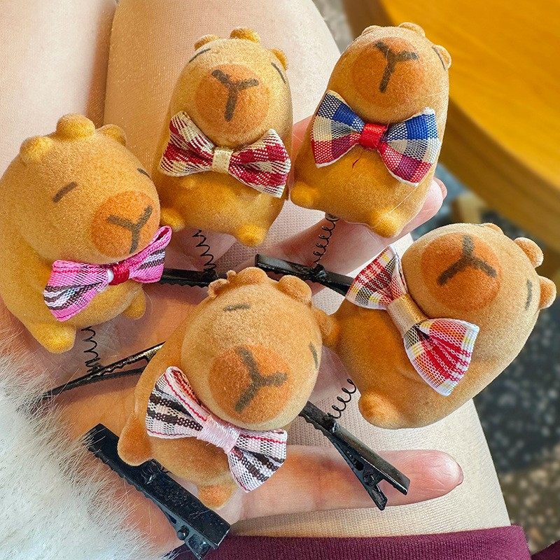 [4 FOR RM10] Funny Capybara Hair Clips