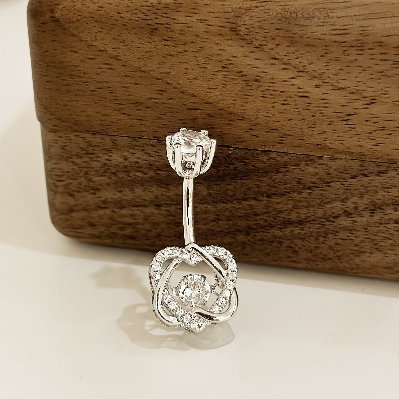 【純銀】愛心排鑽靈動肚環