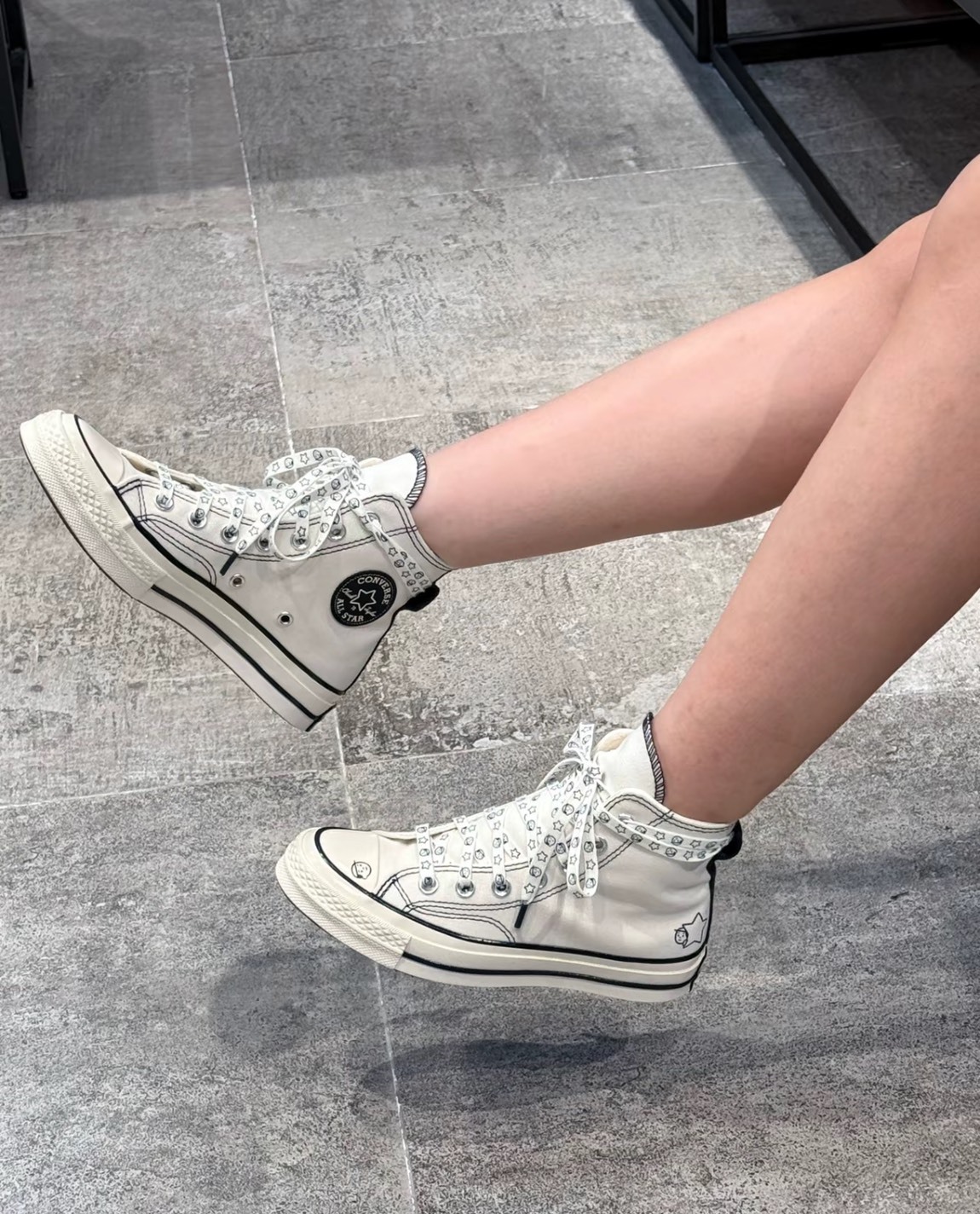 Converse Chuck Taylor 經典高幫帆布鞋｜白色｜男女同款