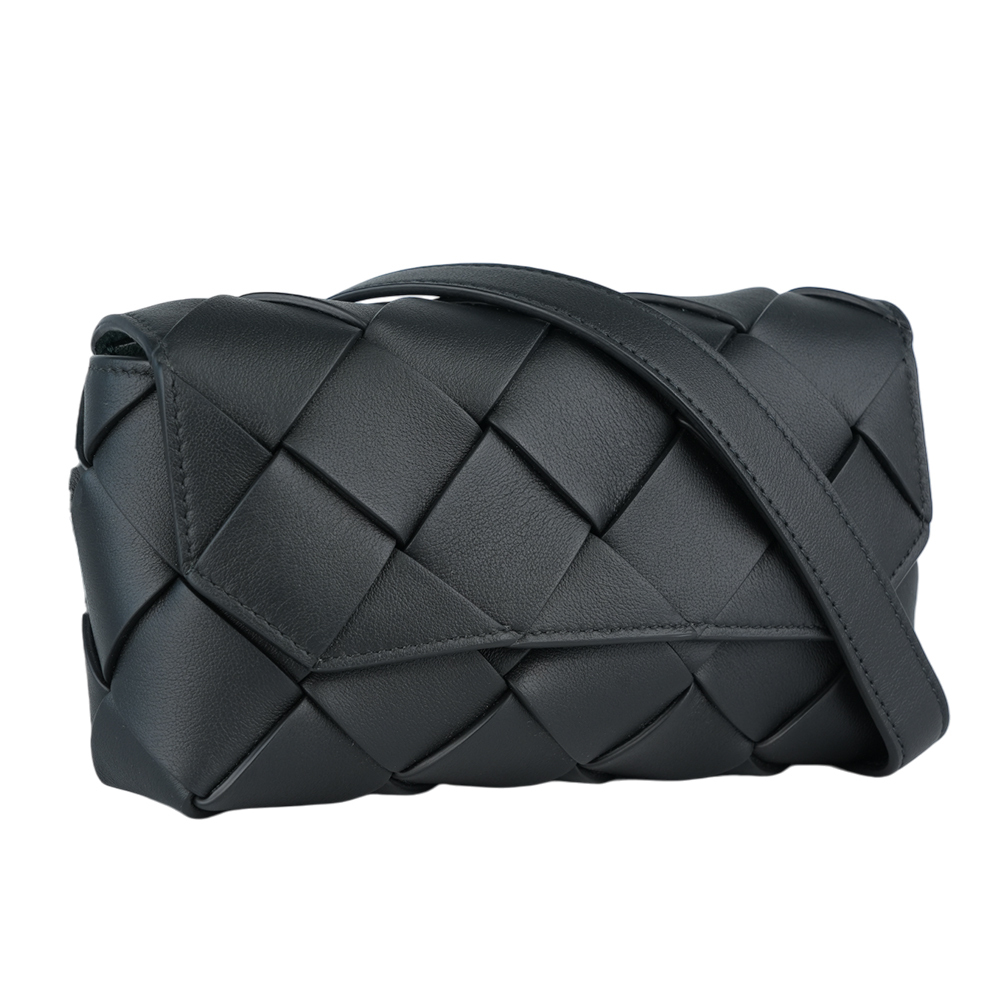 【BOTTEGA VENETA】Diago 平滑小牛皮編織翻蓋胸口包/腰包