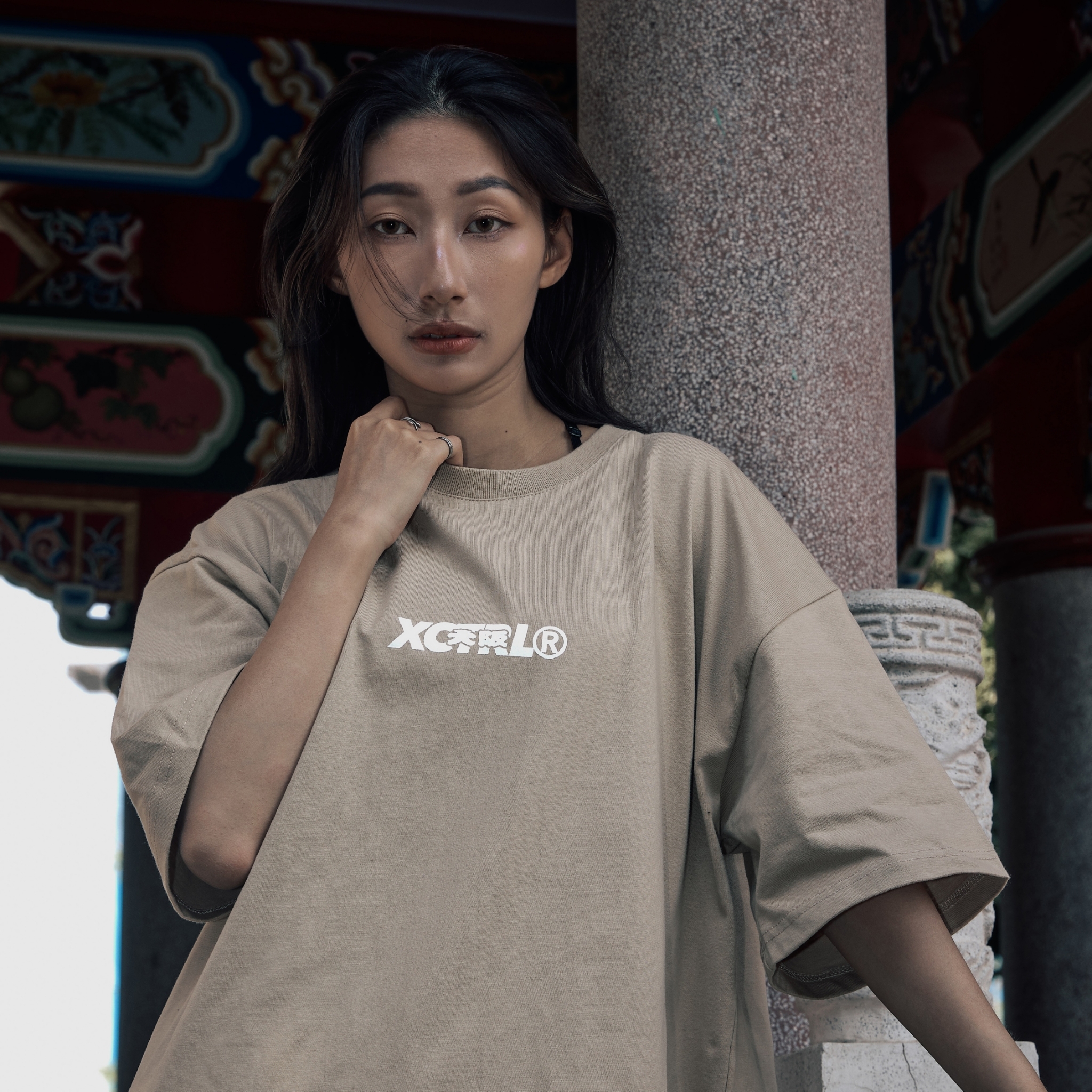 XCTRL 大阪雷虎寬版短T-卡其