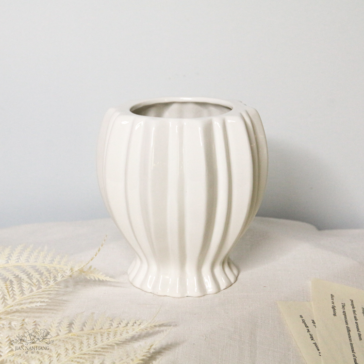 陶瓷小花器 榴槤瓶