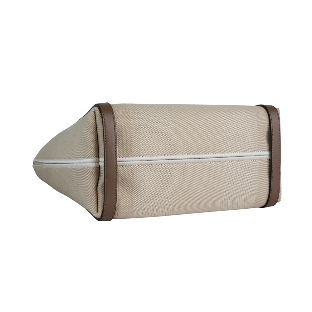 Chloe】Carry 刺繡標誌帆布小款手提/斜背二用托特包(米色)