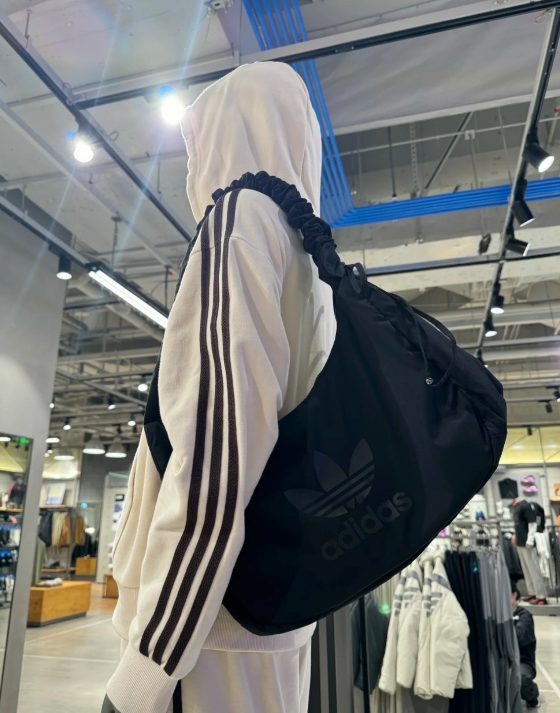 adidas Originals 三葉草尼龍雲朵腋下包｜黑色｜情侶款