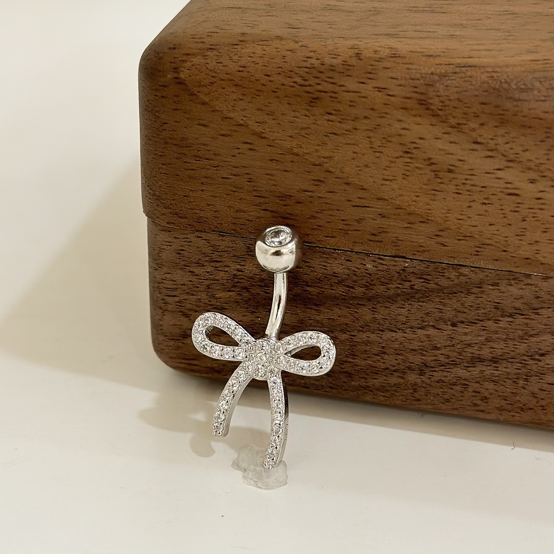 【純銀】滿鑽蝴蝶結肚環