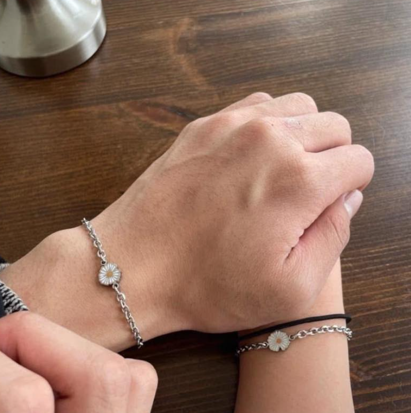 韓國限定 JBANS 雛菊鋼鍊手鍊 (男女款)