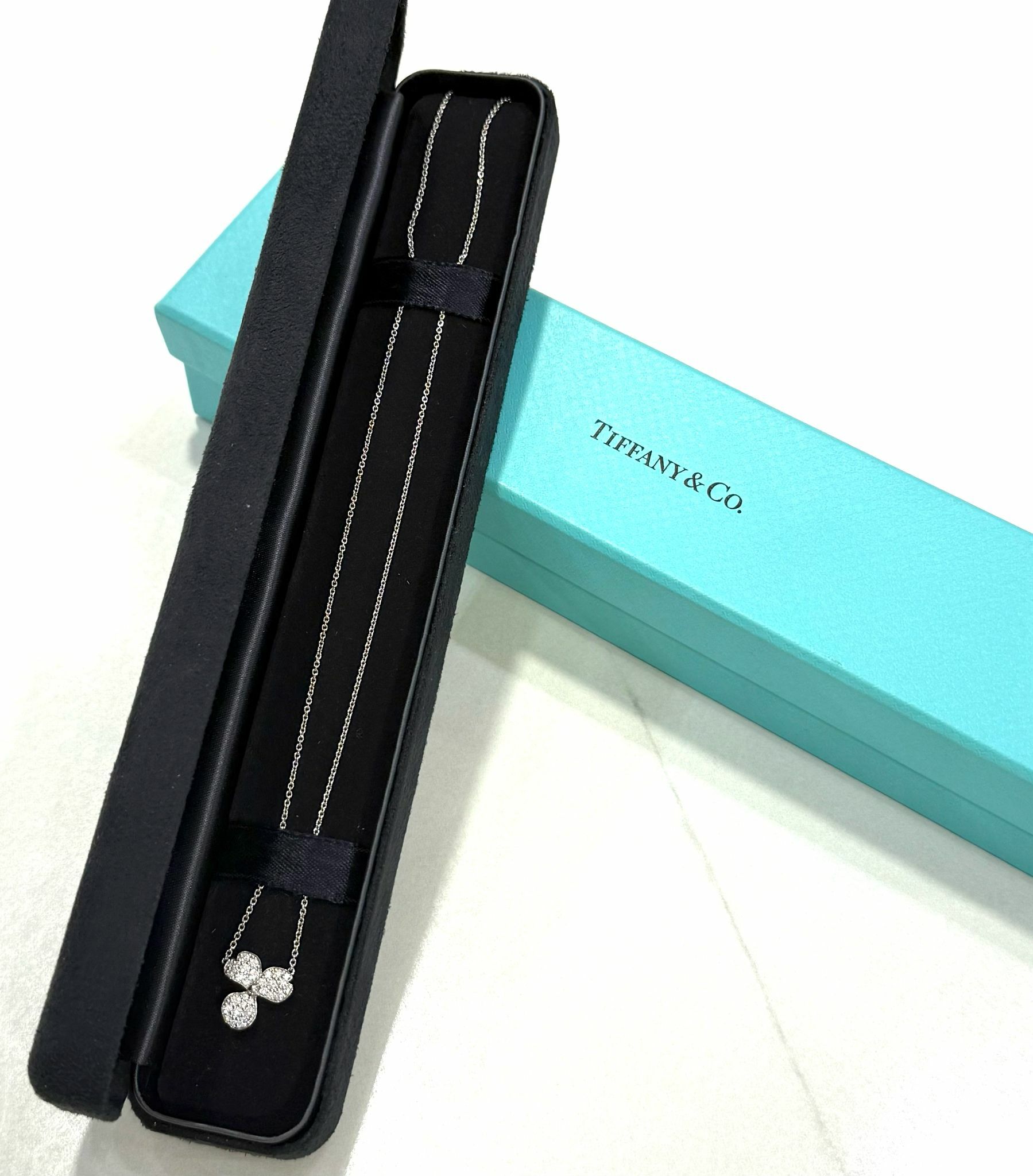 全新TIFFANY&CO頸鏈 PAPER FLOWERS 花朵18K鉑金鑚石 #BRAND NEW #香榭站正品