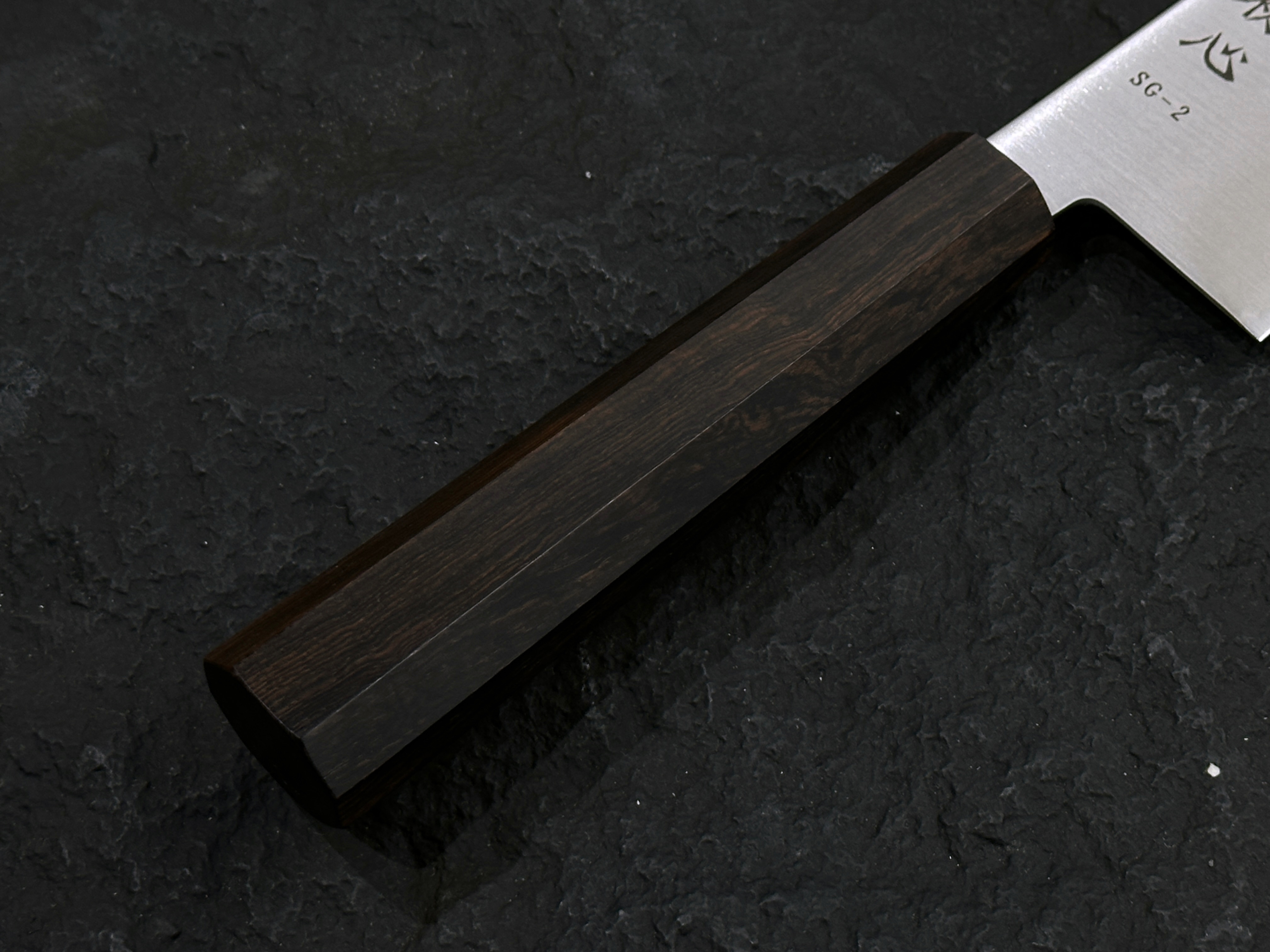 初心隼SG2 粉末鋼牛刀黑檀柄