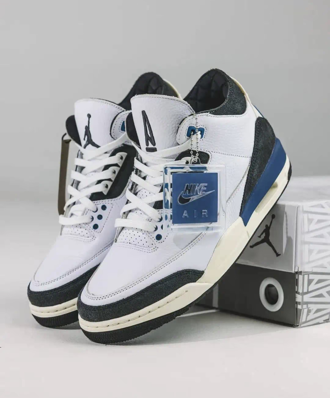 【APAIR】預購 A Ma Maniére x Air Jordan 3 "Diffused blue" 白黑藍 男鞋 HV8571-100