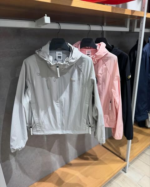 【代購】NATIONAL GEOGRAPHIC 國家地理 女 Adelie 梭織 連帽 風衣 外套 N252WFT140