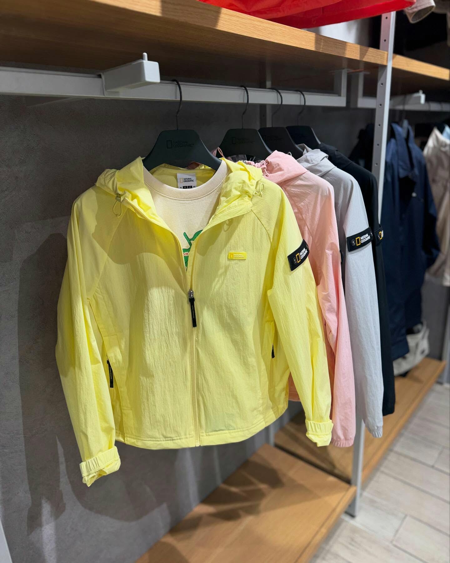 【代購】NATIONAL GEOGRAPHIC 國家地理 女 Adelie 梭織 連帽 風衣 外套 N252WFT140