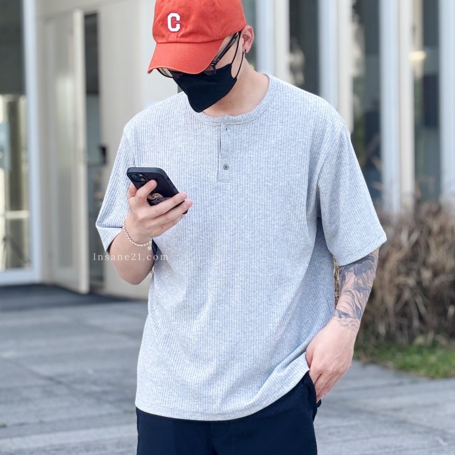 正韓 URBAN 亨利領短袖 鈕釦造型 薄款 上衣