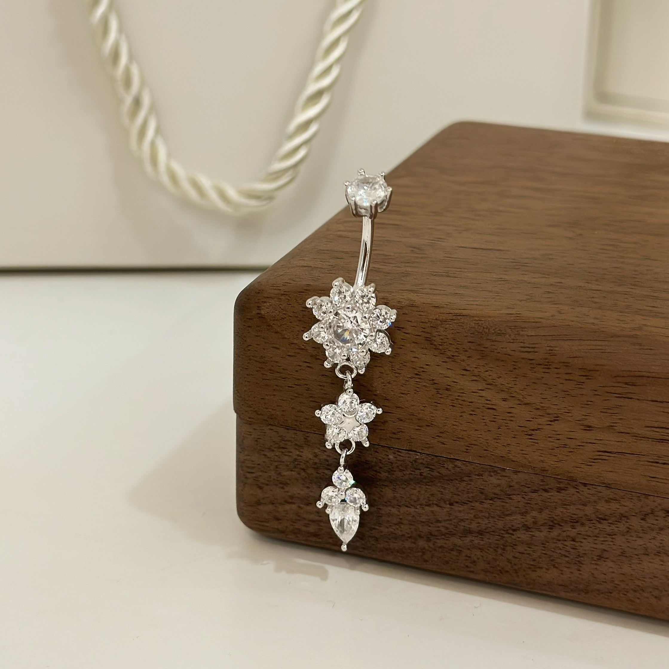 【純銀】花款垂吊肚環