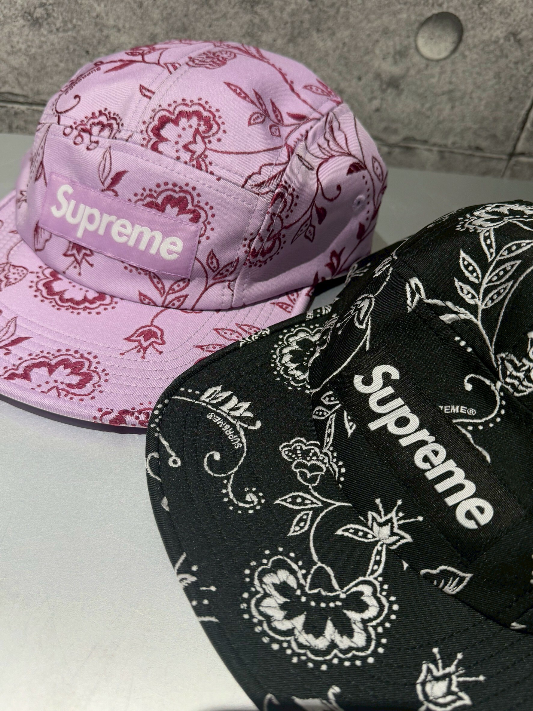 Supreme Floral Jacquard Camp cap Cashew flower split ca