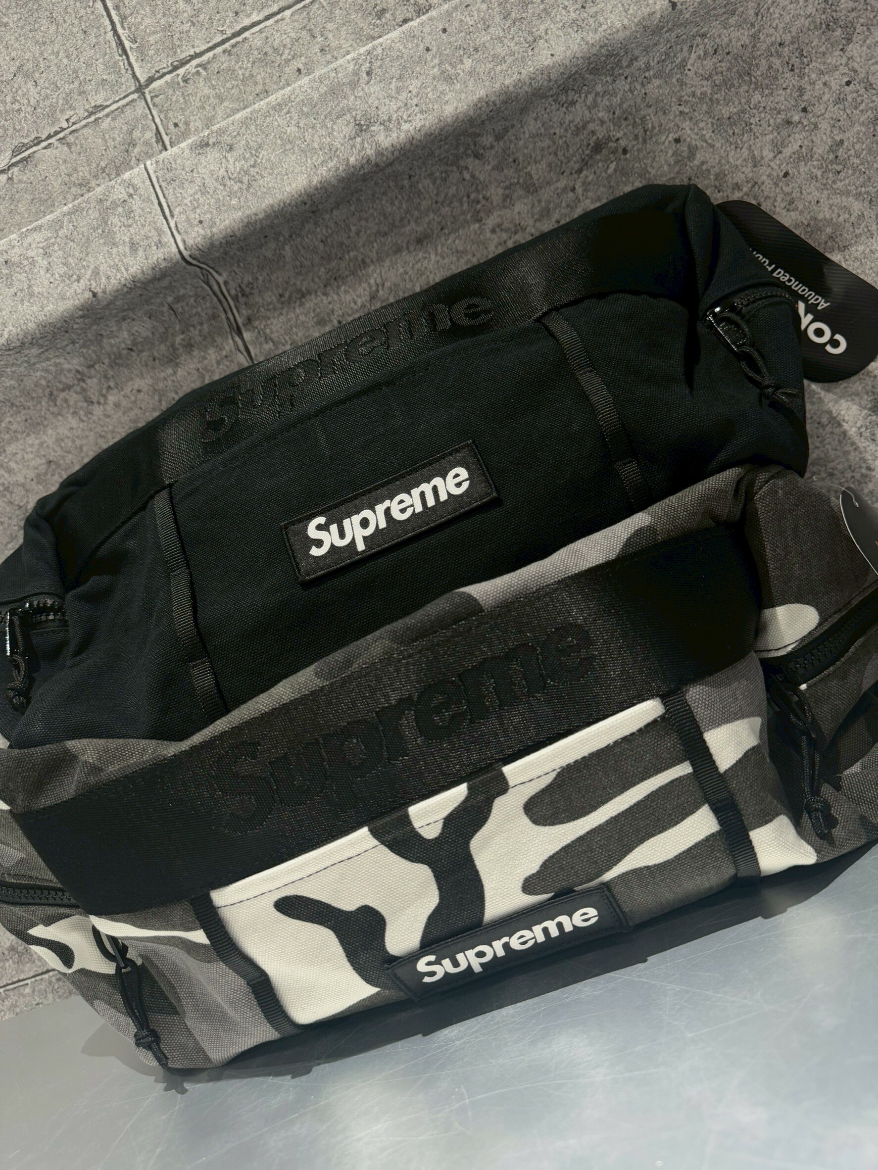 Supreme Mini Duffle Bag 圓筒肩背包 側背包