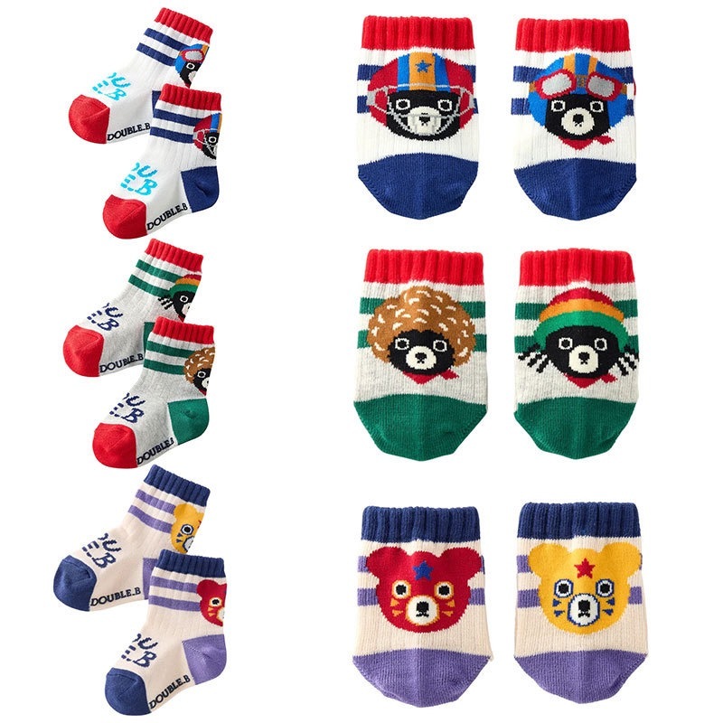 🐻𝐌𝐢𝐤𝐢 𝐇𝐨𝐮𝐬𝐞 黑熊字母拼色短襪