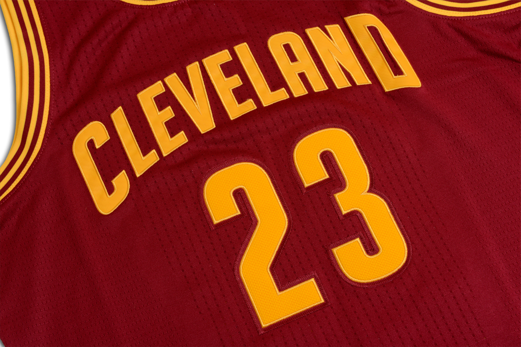 Mitchell & Ness 克里夫蘭騎士隊 LeBron James 2015-2016 復刻 球員版球衣