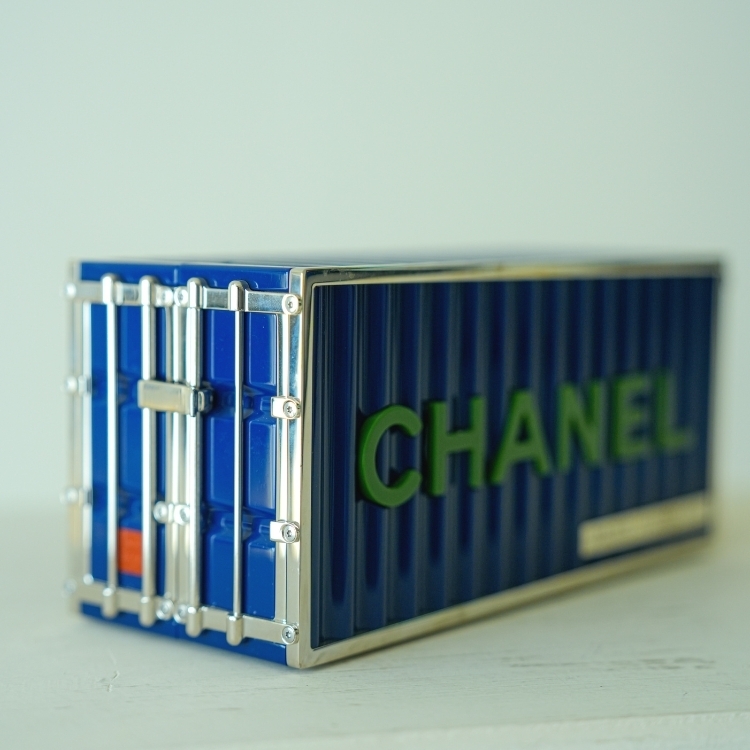 Chanel 貨櫃盒