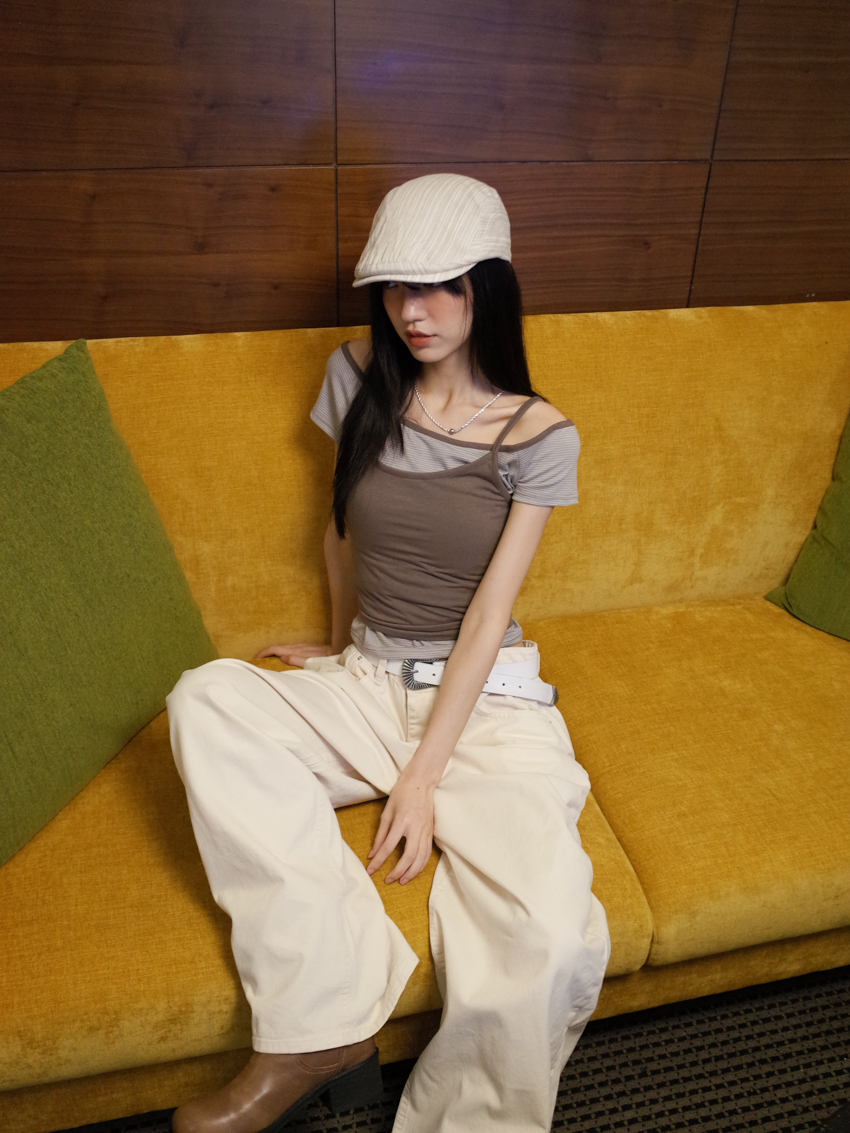 layered striped wide-neck T & slim strap cami