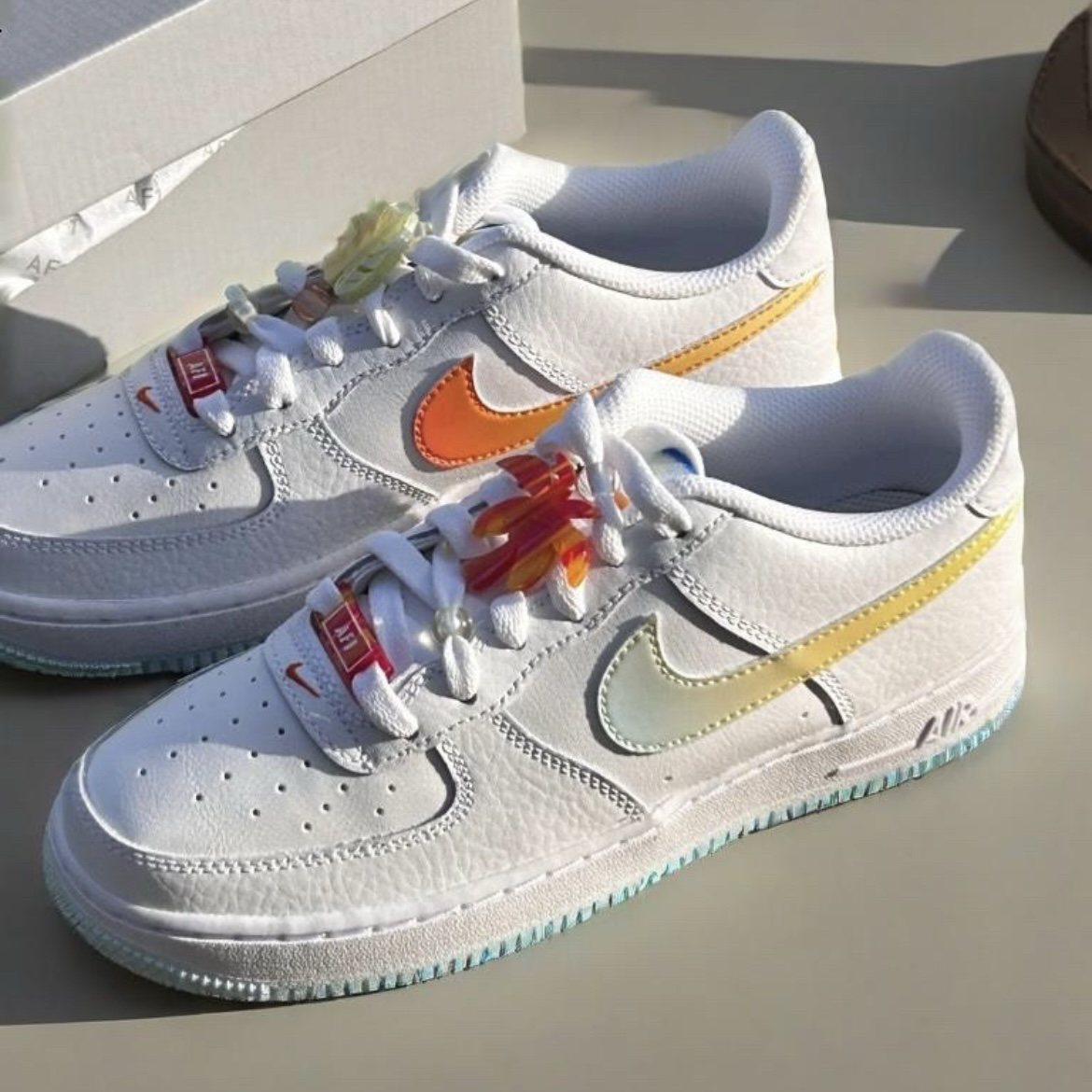 Nike Air Force 1 LV8 GS 夏威夷 白藍 夕陽 漸層 AF1 低筒休閒鞋