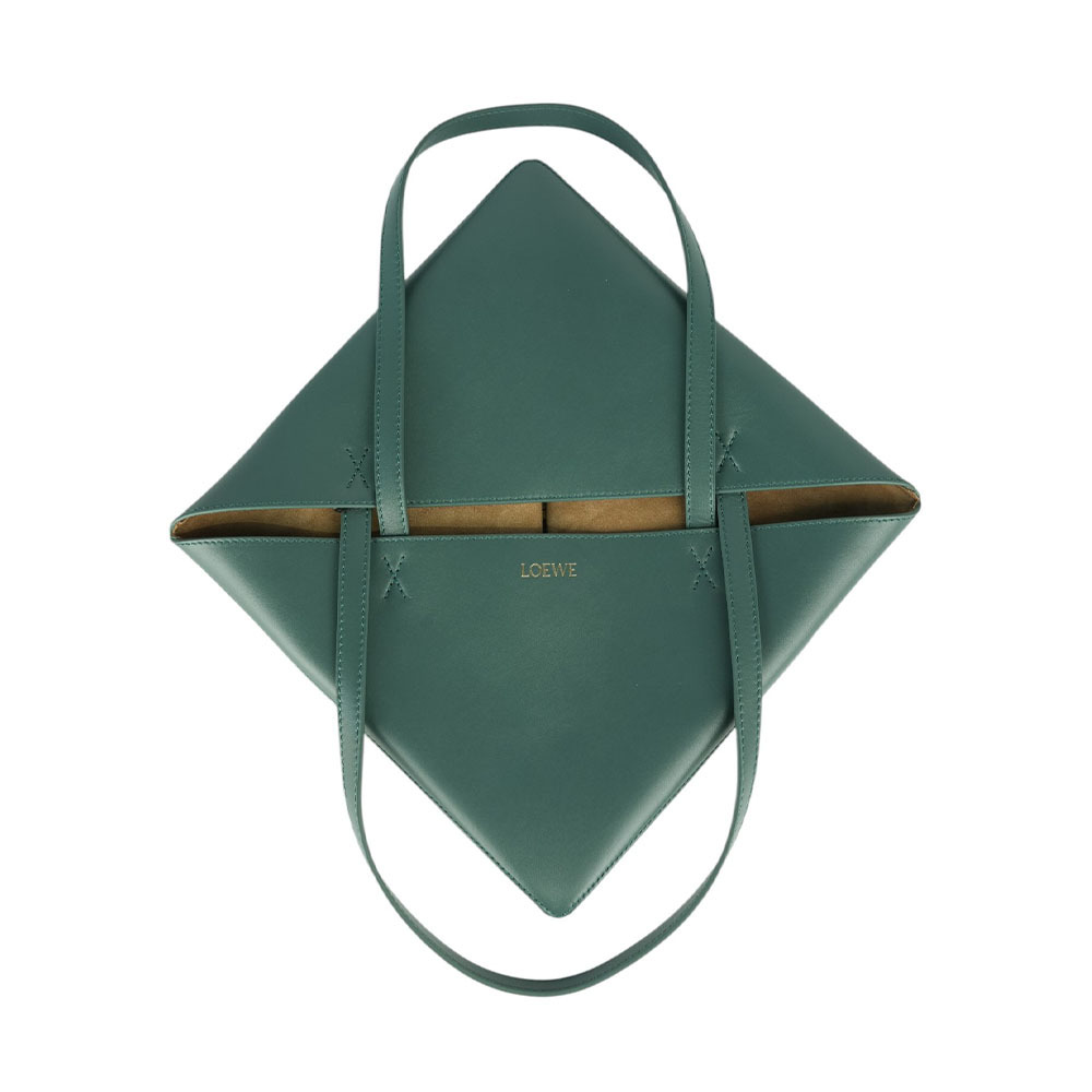 【LOEWE】Puzzle 亮面小牛皮摺疊托特包(香根草色) A657G50X01 4535