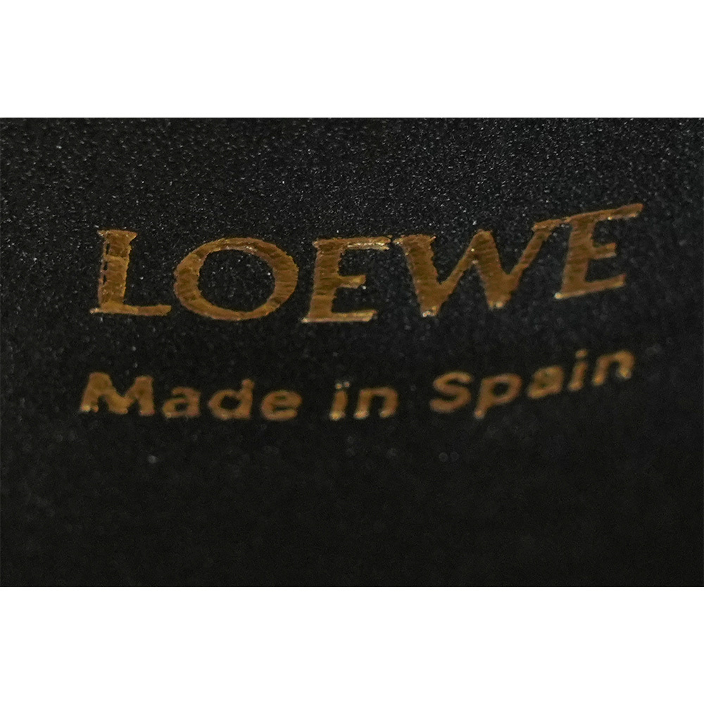 【LOEWE】Anagram 圓釦光滑小牛皮迷你二用包/水桶包(黑色) AANBBBMX01 1100