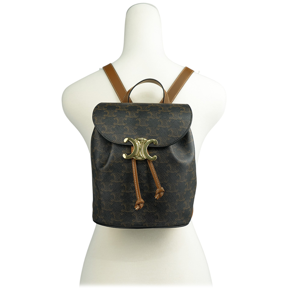 【CELINE】Bonnie 凱旋標誌塗層帆布及小牛皮翻蓋後背包(棕褐色)118702CAS.04LU