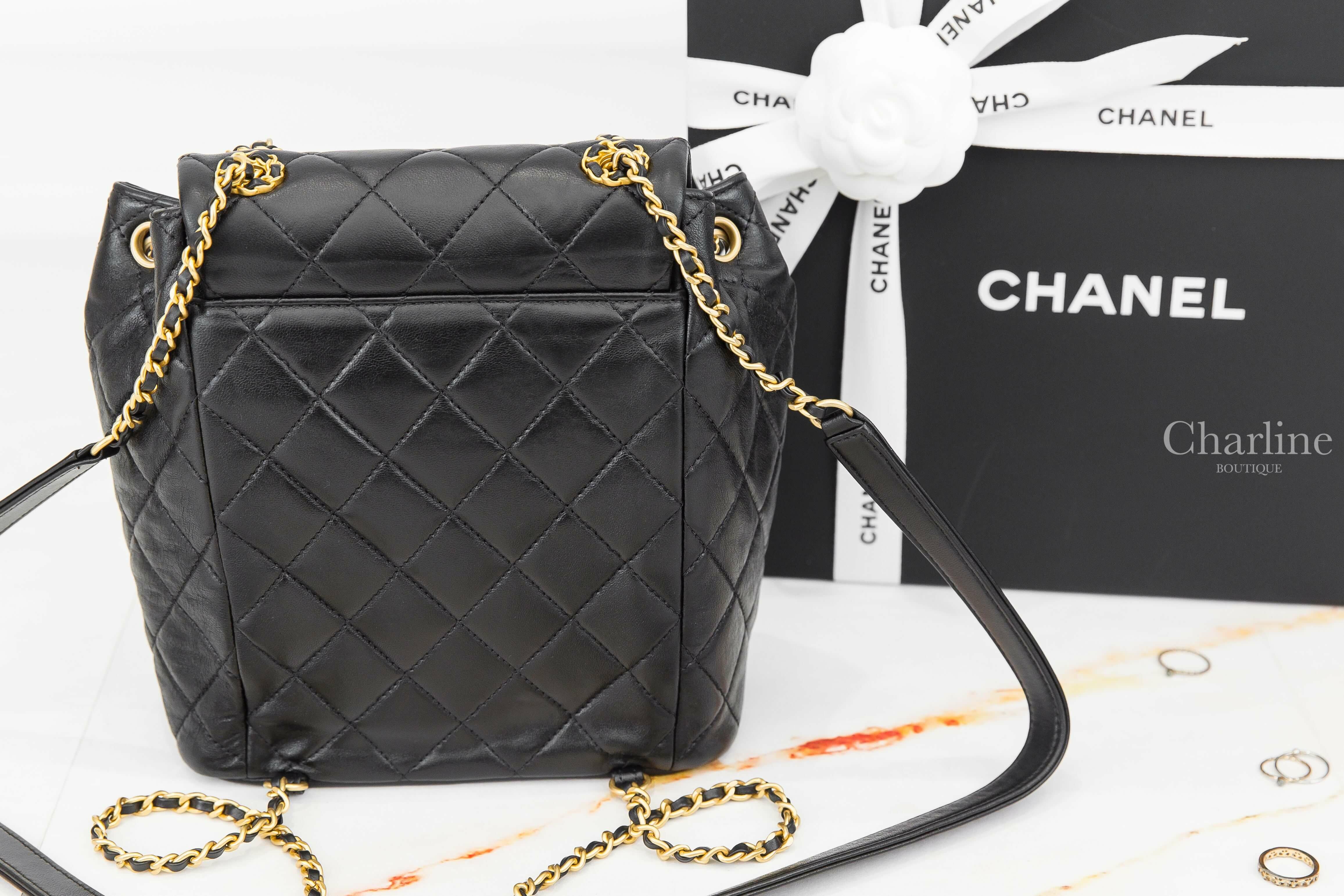Chanel Backpack 黑色金CC黑金皮穿鍊小羊皮菱格紋束口手提後背包-Charline Boutique 精品代購